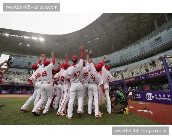 破茧成蝶还是宿命难违？中日U23巅峰对决：这不只是一场比赛，更是一次青春的亮剑